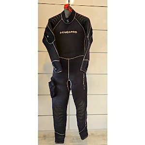 SCUBAPRO NOVASCOTIA 7MM ERKEK YARI KURU DALIŞ ELBİSESİ L